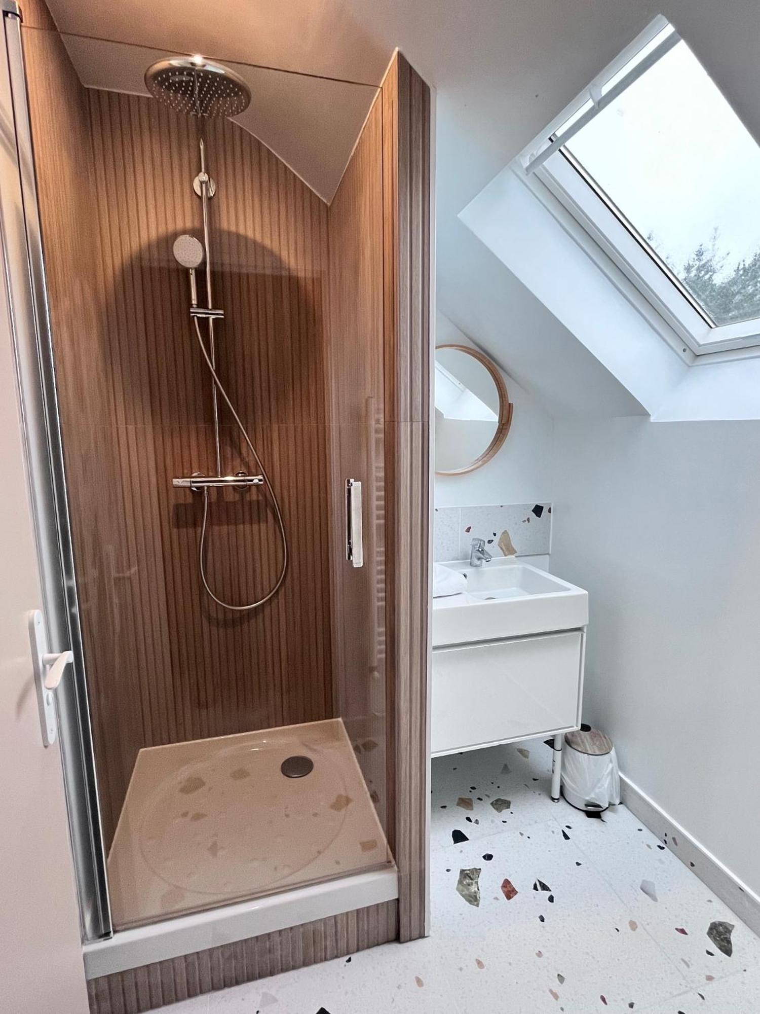 La Villa Du Golf - Avec Piscine Couverte Chauffee Et Jacuzzi Le Tronchet  Buitenkant foto